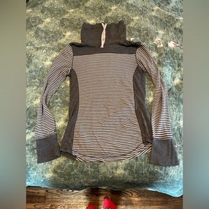 Striped Gray Eddie Bauer Thermal